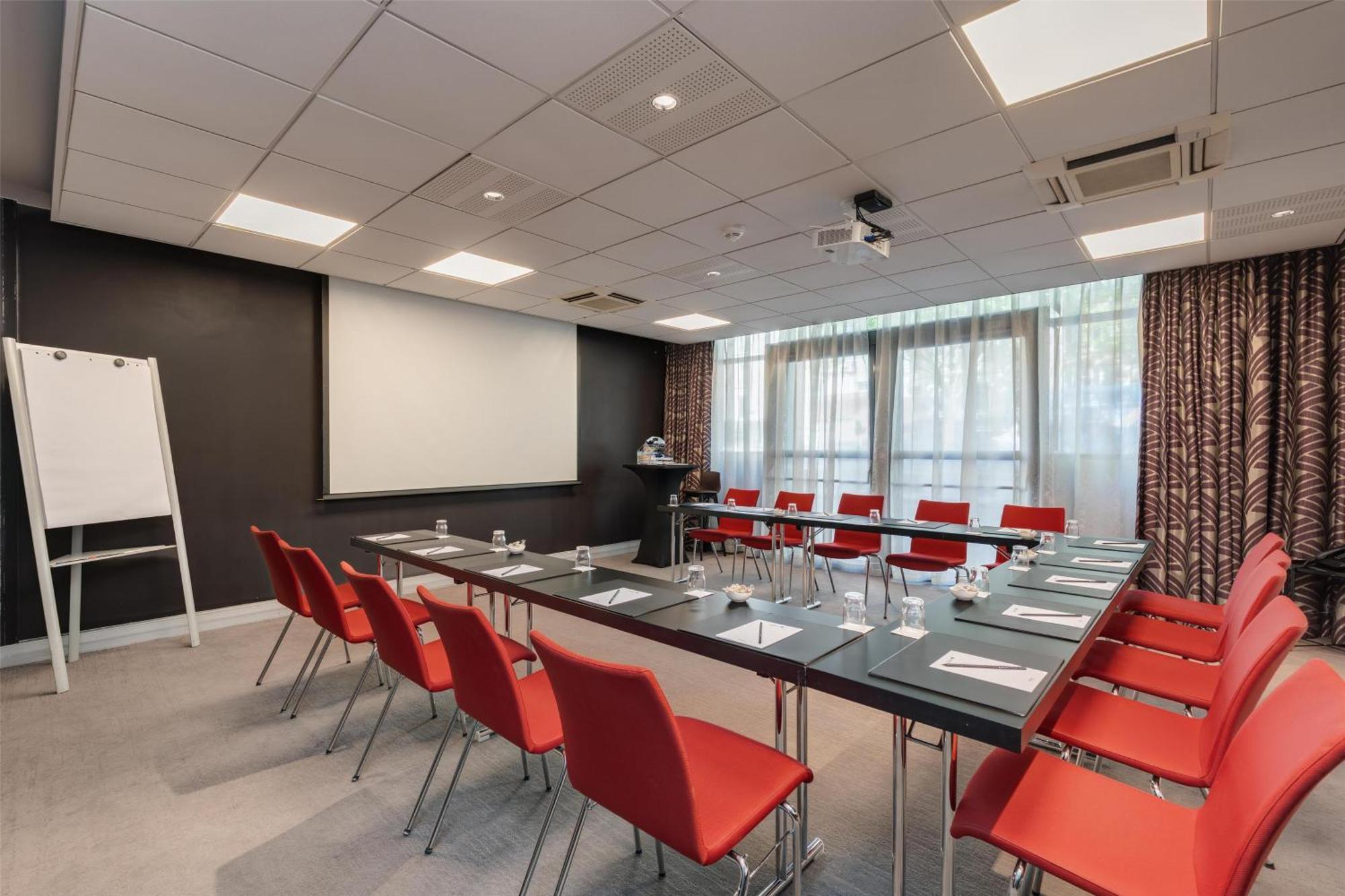 Radisson Blu Hotel, Paris Boulogne ภายนอก รูปภาพ
